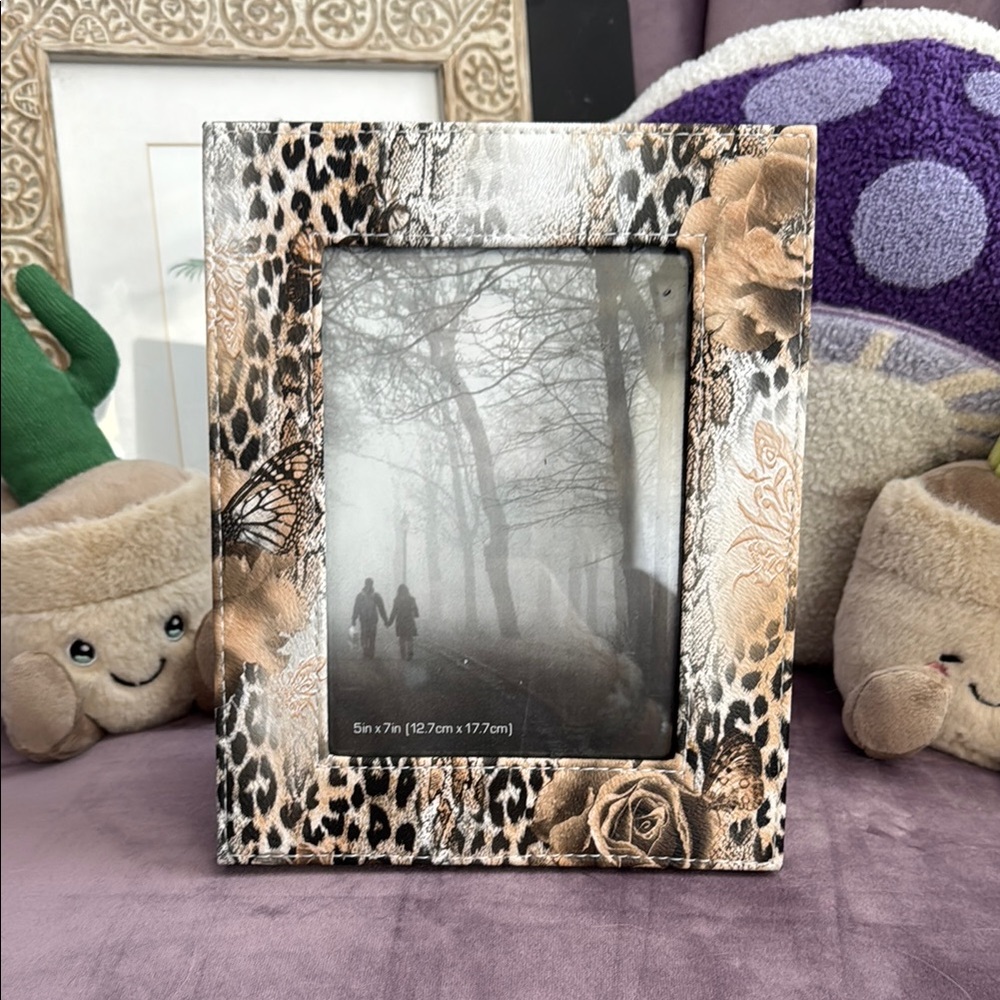 Wild Elegance Leopard Print 5x7 Frame with Rose Details